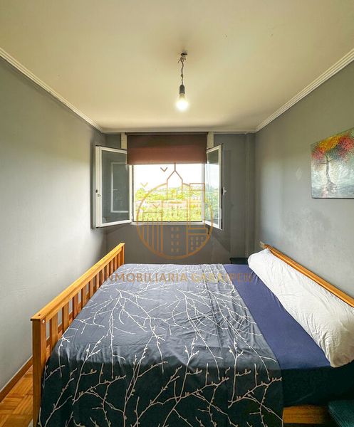 Foto f5297b77-73ac-4009-bec3-3b948dce0fd0. Casa adossada amb aparcament a Funes