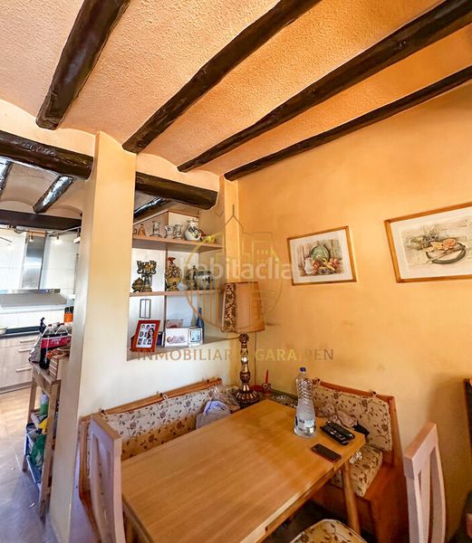 Foto 07f481d9-7003-4fa4-9a7d-722e0d4bcbfa. Casa amb aparcament a Santacara