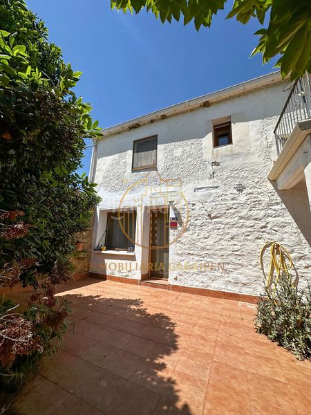 Foto a90b27db-9df4-4763-bb66-7d848b8aa71f. Casa amb aparcament a Santacara