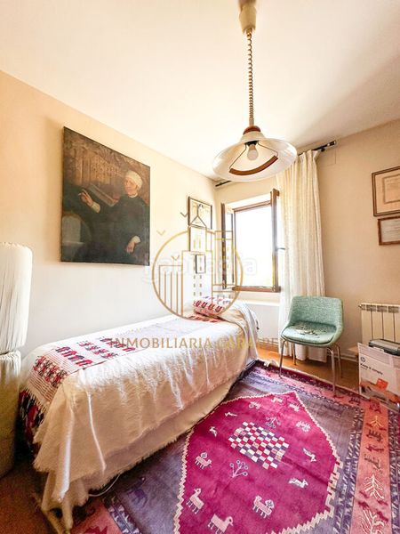 Foto df4437e2-656a-40c0-ac6e-482c24b92a93. Casa amb aparcament a Santacara