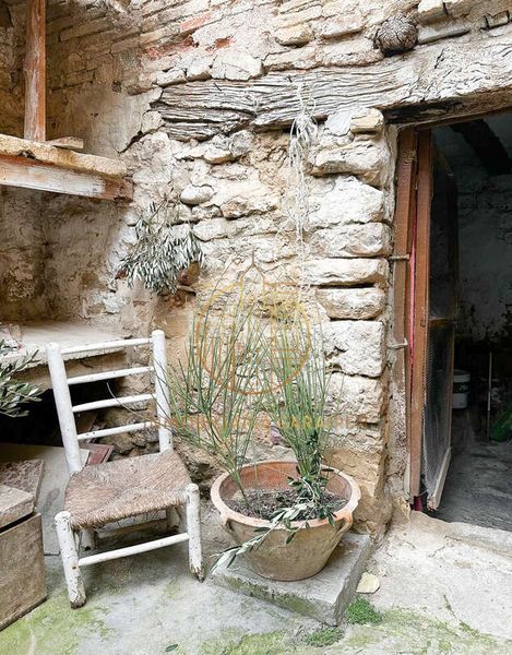 Foto d926e3fa-aed3-434b-ad67-425699ed7efe. Casa a Olite