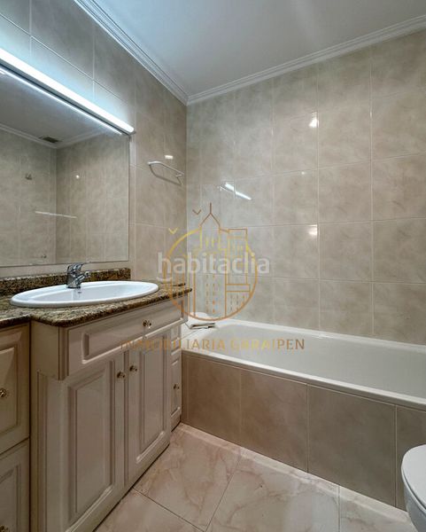 Foto e911c2a2-5f7d-4d4e-86fb-a4756ce74044. Casa amb calefacció aparcament a Olite