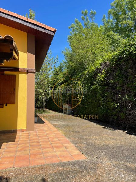 Foto 36ebdade-c7c5-4b25-bda3-59c4ec6179ae. Casa a Peralta