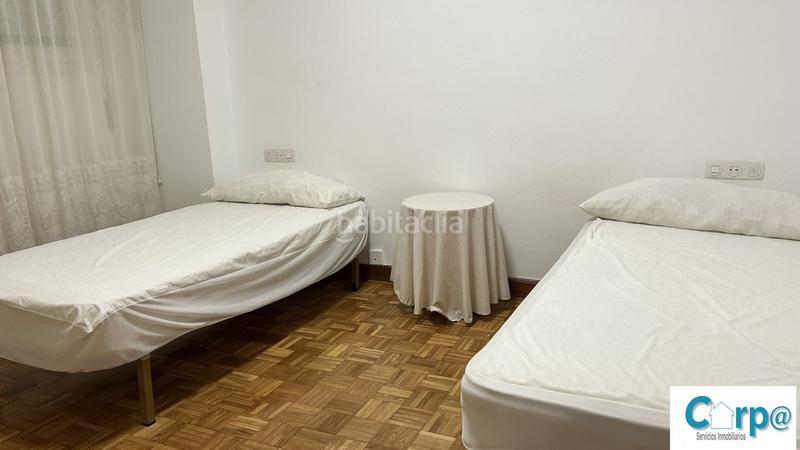 Foto 48154f20-d408-4f34-b052-1b1c31477fda. Miete etagenwohnung mit heizung in Segundo Ensanche Pamplona / Iruña