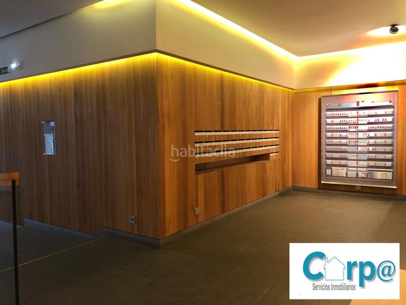 Foto cbe8de75-8050-40b1-b36d-19c5ebe663c7. Miete etagenwohnung mit heizung in Segundo Ensanche Pamplona / Iruña