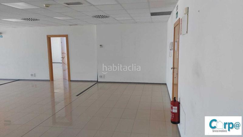 Foto 399e8f62-51ed-4fec-869a-89b6b9cae54e. Alquiler oficina  en alquiler , 2 dormitorios. en Aranguren