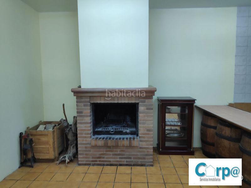 Foto a6c26fd6-8768-44e2-998d-790d850673bf. Casa adossada amb calefacció aparcament a Andosilla