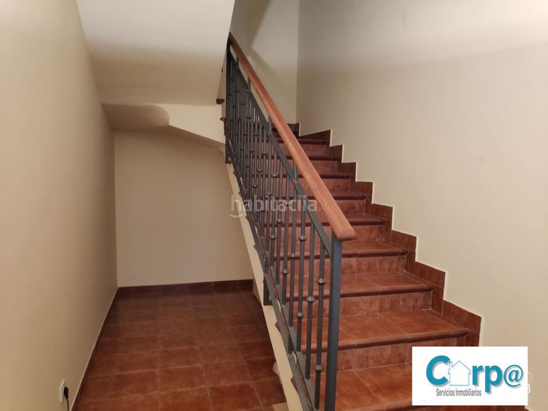 Foto cc3a919a-5b9f-4537-ad19-540b04a9b532. Casa adossada amb calefacció aparcament a Andosilla
