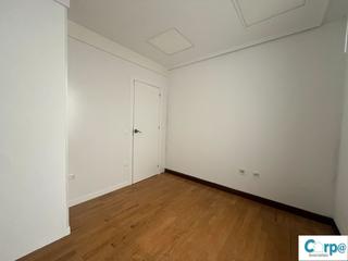Miete Büro  Castillo. Oficina en alquiler en casco antiguo, 2 dormitorios.