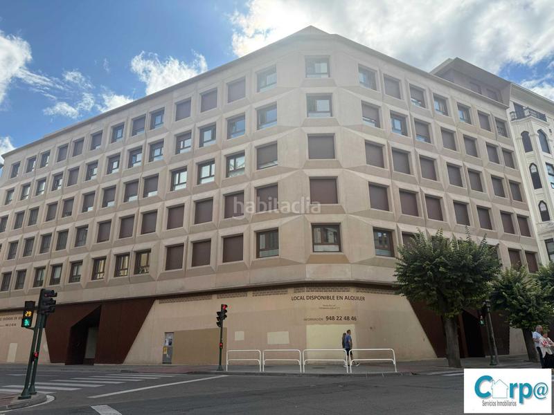 Foto f8ac8f2b-f9e7-4e39-a5ea-9134a5f72c72. Alquiler piso  en alquiler en ensanche, 2 dormitorios. en Pamplona / Iruña