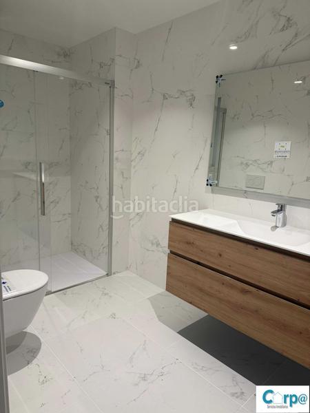 Foto 4dbf8434-1c9a-45e1-af8e-634d89cfc6d6. Rent flat with heating parking in Primer Ensanche Pamplona / Iruña