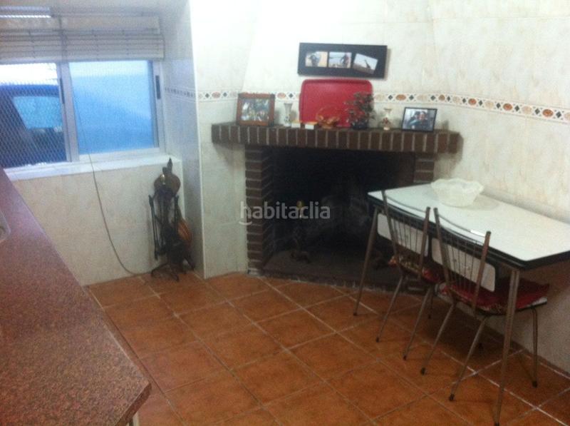 Foto e769edcd-3f78-4cca-bd62-118d1d4fe35d. Casa adosada en Sanchotello