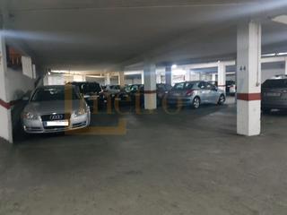Parking coche en Capuchinos - Glorieta - Ciudad Jardín