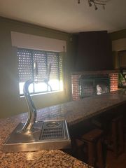 Business premise in Calzada de Don Diego