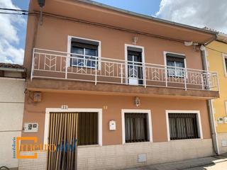 Casa adossada a Villaflores