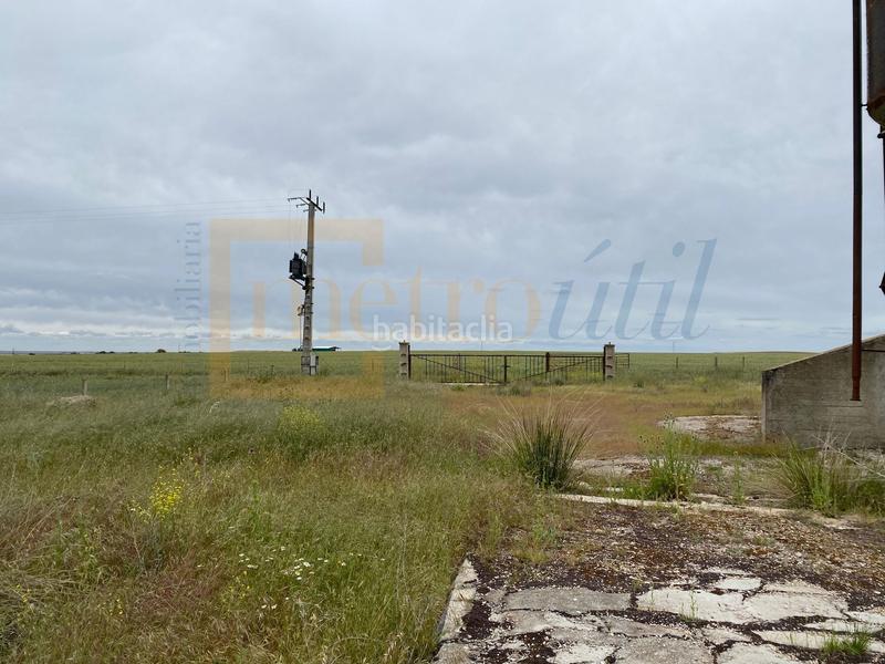 Foto a5f1f970-b0b0-404c-9abc-bea75429594f. Finca rústica a Cantaracillo