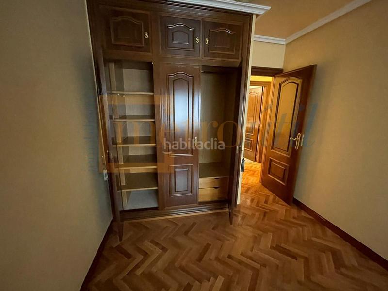 Foto 79aeacb3-e412-4a4f-ba44-355d6f589329. Flat with heating in Centro Salamanca