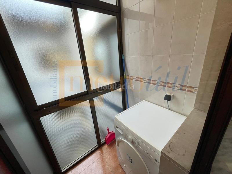 Foto b86c3f62-2e18-4e5d-90d4-4b54973776b8. Flat with heating in Centro Salamanca