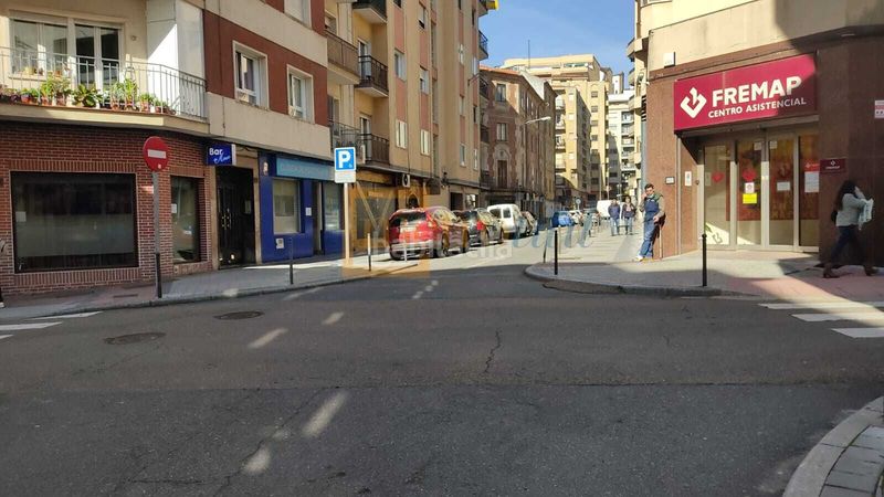 Foto 5cd8079a-6208-46ed-9506-3eb74817a5f6. Edificio in Labradores Salamanca