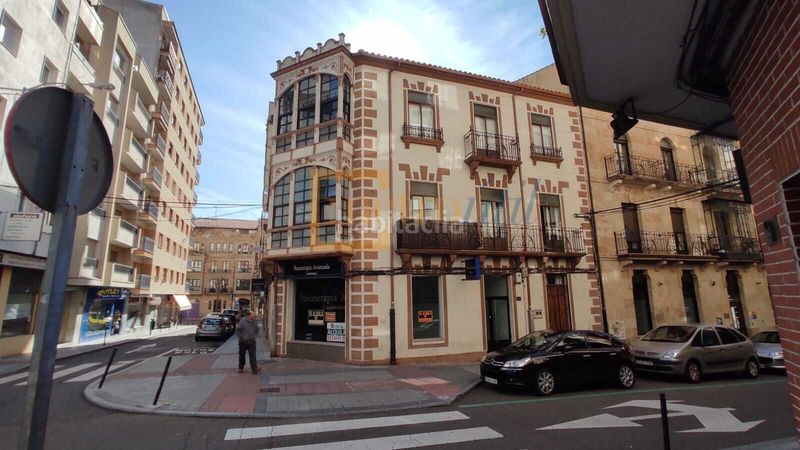 Foto 5da6f9af-12b7-4a40-8765-7cee7fd1b1e5. Edificio in Labradores Salamanca