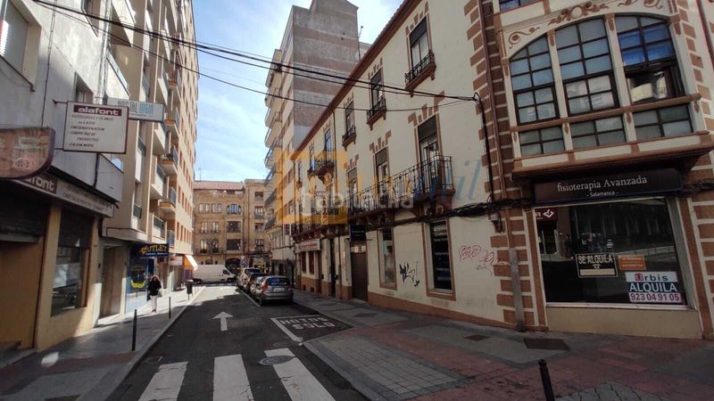 Foto e7de4f3b-7e92-4de1-84ab-8a9a81dd9fac. Edificio in Labradores Salamanca