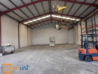 Nave industrial en Villares de la Reina