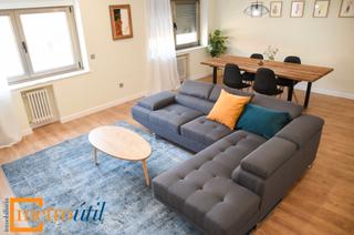 Appartement  Calle zamora. Vivienda única, totalmente reformada con acabados de lujo, en la