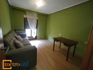 Affitto Appartamento  Calle conde de cabarrús. Incluida la calefacción, zona salesas-van-dyck, con todas las co