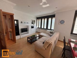 Miete Etagenwohnung in San Vicente - Las Úrsulas. Reformado recientemente. junto a la plaza de la fuente. extraord