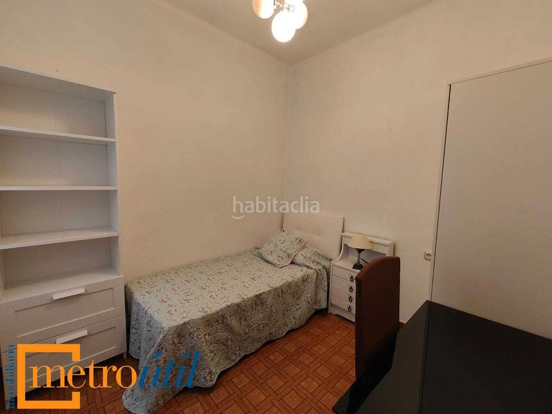 Foto 10f250d2-be72-4180-853f-23adecaabefe. Rent flat with heating in San Bernardo Salamanca