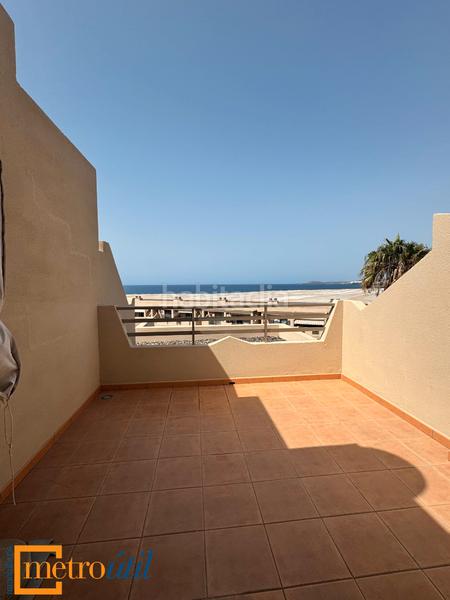 Foto a4a08bc3-d3fd-441f-ab7d-d64c793c69b7. Appartamento con parcheggio piscina in Los Abrigos Granadilla de Abona