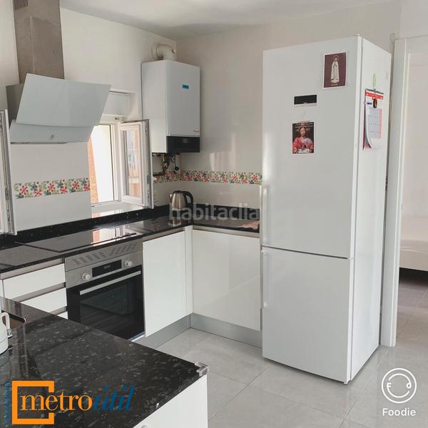 Foto 15c33052-0b67-49c5-a9bc-176c04c3b9b8. Rent flat with heating in San Bernardo Salamanca