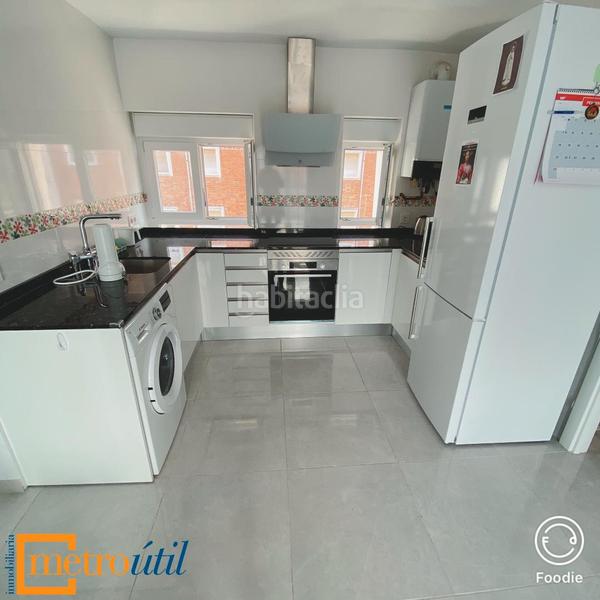 Foto 7003e11c-9a1b-46df-98b7-dc4b7403c5ce. Rent flat with heating in San Bernardo Salamanca