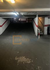 Autoparkplatz in Avenida de los Cipreses