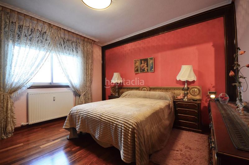 Foto 02864e87-a00a-447f-9cff-6241a47233c6. Duplex avec chauffage parking dans La Almozara Zaragoza