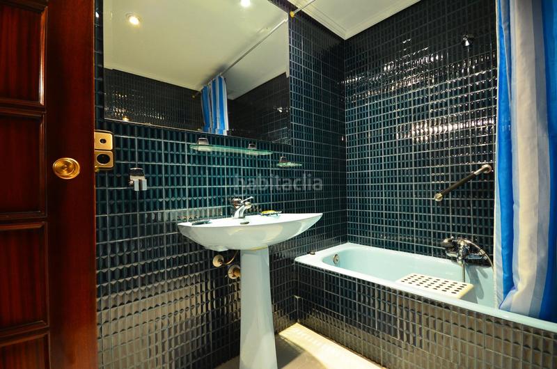 Foto 5db65925-6511-4cc5-8c80-4778507d2a66. Duplex avec chauffage parking dans La Almozara Zaragoza