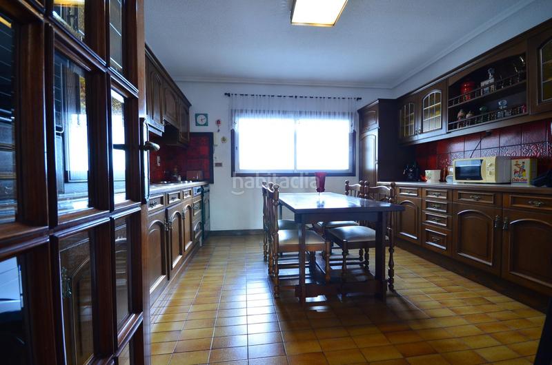 Foto 60a80847-7ebc-4230-87da-838ca9b427bc. Duplex avec chauffage parking dans La Almozara Zaragoza