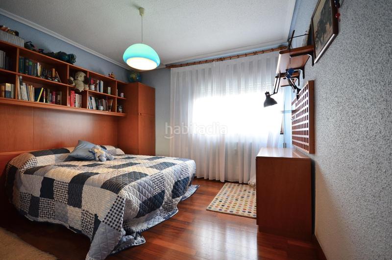 Foto 9693bc39-5827-4022-bac0-fd127bcf4ada. Duplex avec chauffage parking dans La Almozara Zaragoza