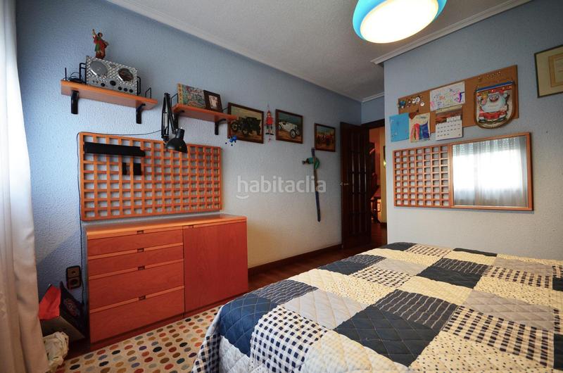 Foto dcf763aa-6d83-4a0a-af95-cd96e3310cbe. Duplex avec chauffage parking dans La Almozara Zaragoza