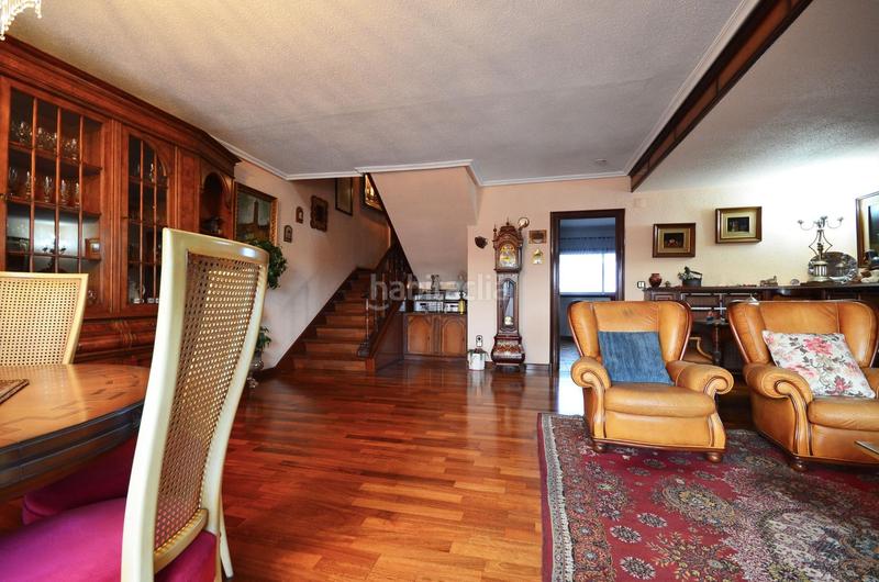 Foto ef1300d7-86c4-4cb6-bf40-7f7d3ac545f6. Duplex avec chauffage parking dans La Almozara Zaragoza