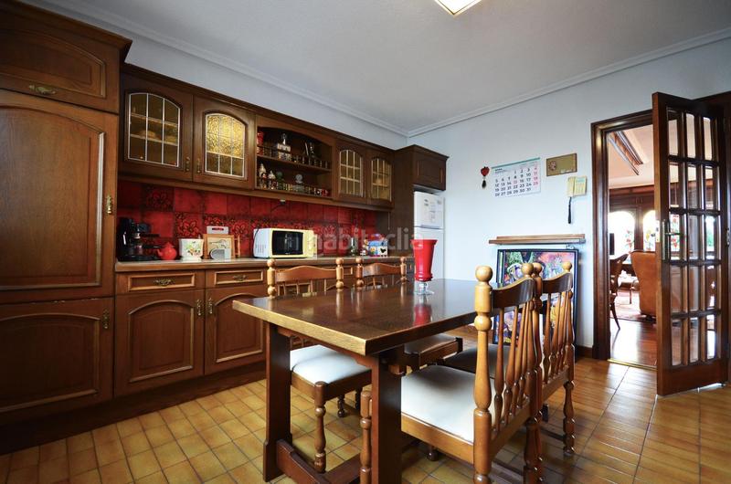 Foto f9038ce3-2377-46ab-893f-86f5506a2c7c. Duplex avec chauffage parking dans La Almozara Zaragoza