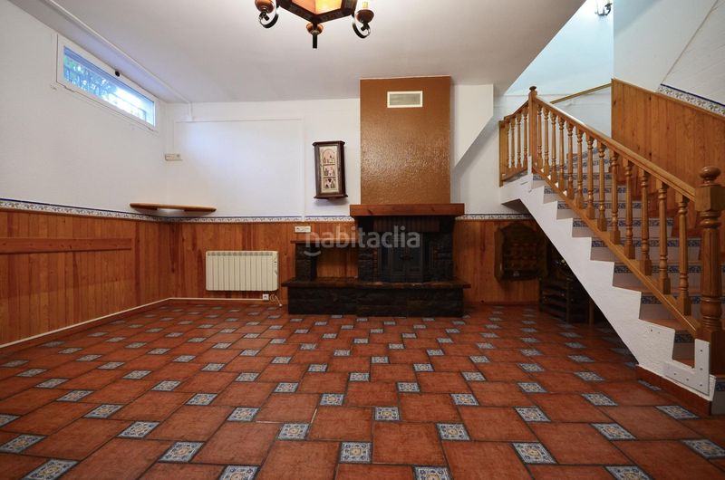 Foto 0d55a281-ced0-4ac1-ba24-bd28b14c78b5. Casa adossada amb aparcament a Garrapinillos Zaragoza