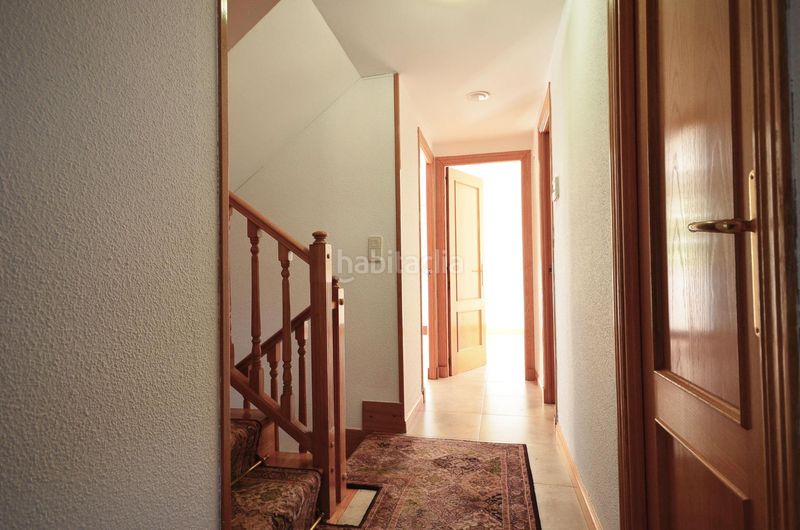 Foto 450eb6a1-727b-4fb7-9e8d-9edc3e47b153. Casa adossada amb aparcament a Garrapinillos Zaragoza