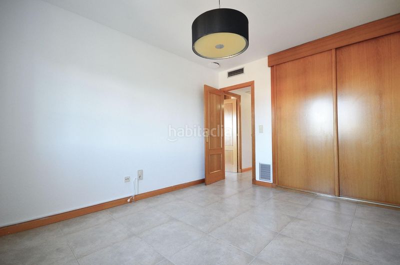 Foto 7c786c1a-d327-4123-94fe-648248a3d8d8. Casa adossada amb aparcament a Garrapinillos Zaragoza