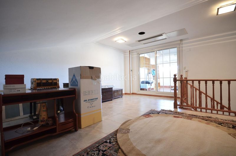 Foto f584df2e-f689-4b27-ac51-3f57674e6efd. Casa adossada amb aparcament a Garrapinillos Zaragoza