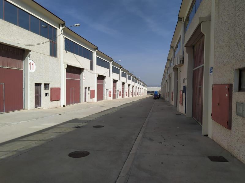 Foto 759317c0-b642-4462-b9fc-b0c2118f5fcf. Capannone industriale in Cartuja Baja Zaragoza