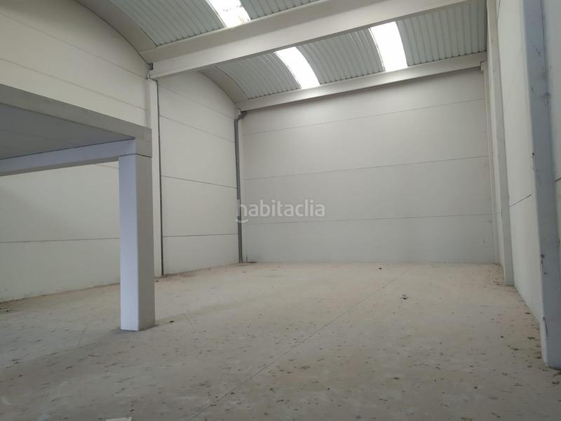 Foto 1ac98672-c568-44eb-a760-8938322267b9. Bâtiment à usage industriel dans Cartuja Baja Zaragoza