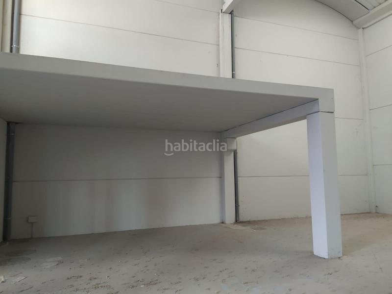 Foto ba58e799-f8e7-40c4-81df-4d9ea1063779. Nave industrial en Cartuja Baja Zaragoza