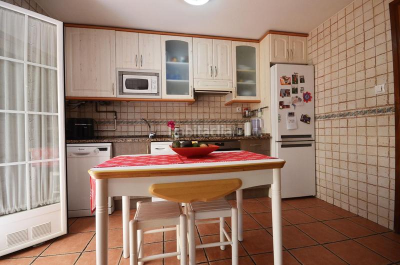 Foto 01177b6d-6c7f-4304-975d-69fab949a61a. Casa a schiera con parcheggio in Valdefierro Zaragoza