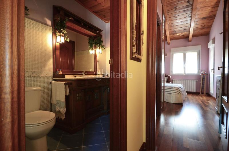 Foto 1429d175-7300-476c-88bc-2225c9dfd839. Casa a schiera con parcheggio in Valdefierro Zaragoza